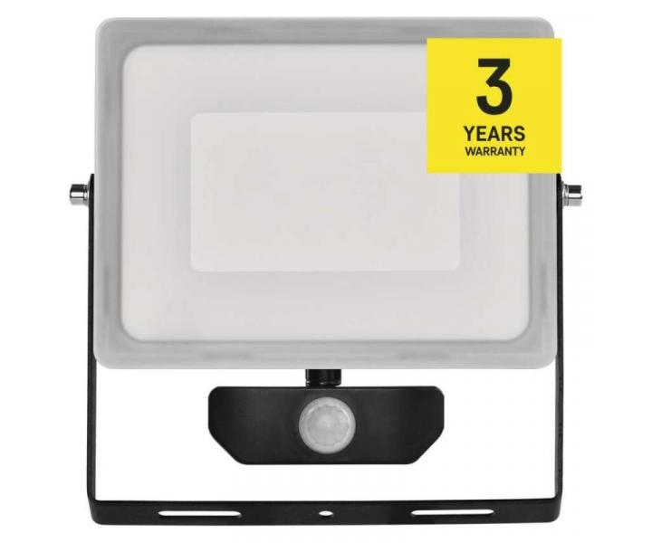 LED reflektor ILIO s pohybovm idlem, 51W, ern, neutrln bl Emos ZS2940