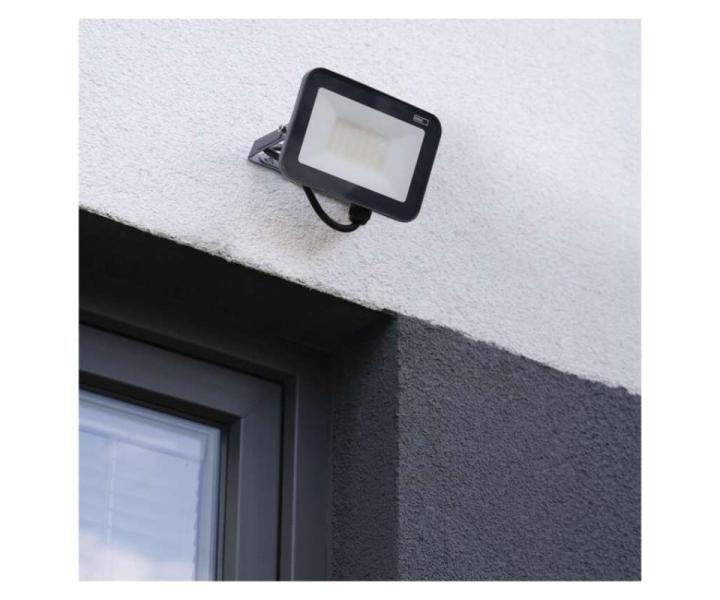 LED reflektor INOVO 30W, antracit,  neutrln bl Emos ZS2632